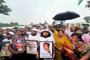 लुकैयाटांड़ से JPSC-JSSC भर्ती व्यवस्था सुधार यात्रा का हुआ जोरदार आगाज़