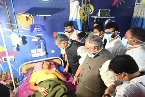 आदित्य साहू ने अनशनरत छात्रों से की मुलाकात, जेपीएससी-जेएसएससी की सीबीआई जांच मांगी