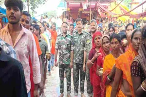 Giridih News: झारखंडधाम में अंतिम सोमवारी पर उमड़ा आस्था का सैलाब, 80 हजार से अधिक श्रद्धालुओं ने किया जलार्पण