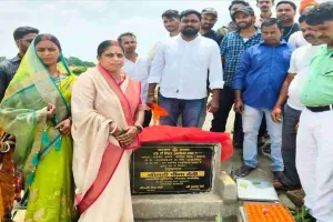 Koderma News: हड़ खोखरवा तालाब में 15वें वित्त मद से बने धुलाई घाट का उद्घाटन