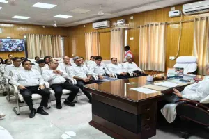 Giridih News: राष्ट्र के लिए मध्यस्थता 3.0 अभियान का हुआ आगाज, मुकदमों के त्वरित निष्पादन पर जोर