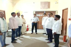 देवघर के कल्याणपुर निर्वाचन वेयर हाउस का उपायुक्त ने किया निरीक्षण, सुरक्षा व्यवस्था की जांच