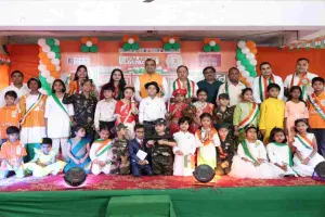 Ranchi News: कलाकृति स्कूल ऑफ आर्ट्स में “स्वतंत्रता पर्व” का भव्य आयोजन, 200 से अधिक पेंटिंग्स की प्रदर्शनी