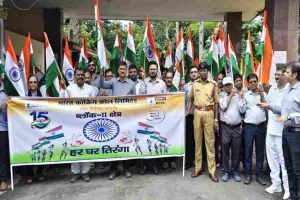 Dhanbad News: ब्लॉक-II क्षेत्र में महाप्रबंधक कुमार रंजीव की अध्यक्षता में निकली भव्य तिरंगा यात्रा