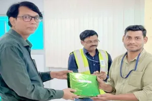 Koderma News: डीवीसी केटीपीएस में सुरक्षा जागरूकता पुरस्कार आयोजित, मानस नायक हुए सम्मानित