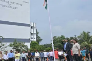 कैंब्रिज ग्रुप ऑफ इंस्टीट्यूशंस में धूमधाम और राष्ट्रभक्ति के साथ मनाया गया स्वतंत्रता दिवस