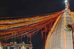 Deoghar News: राजकीय श्रावणी मेला के 18वें दिन अहले सुबह से उमड़ा शिवभक्तों का विशाल सैलाब