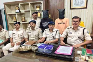 Bokaro News: जैनामोड़ मिश्रा साइड चोरी मामले में दो युवकों समेत तीन आरोपी गिरफ्तार