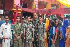 Giridih News: सावन की पहली सोमवारी पर झारखंडधाम में उमड़ा आस्था का सैलाब, गूंजे हर-हर महादेव
