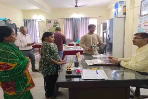Koderma News: सदर अस्पताल में दिव्यांग बोर्ड का आयोजन, 10 व्यक्तियों के बने दिव्यांग प्रमाण पत्र