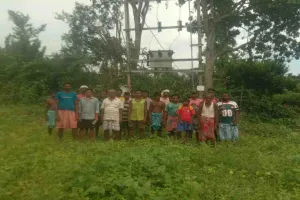 Pakur News: उपासना मरांडी के प्रयास से पत्थरघाटा गांव में लगा नया ट्रांसफार्मर, ग्रामीणों ने जताई खुशी