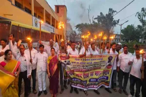 Koderma News: जे जे कॉलेज को गिरिडीह विवि से जोड़ने के खिलाफ आंदोलन का ऐलान