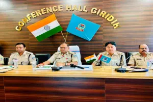 गिरिडीह में पुलिस की मासिक अपराध समीक्षा बैठक, लंबित कांडों के त्वरित निष्पादन का निर्देश