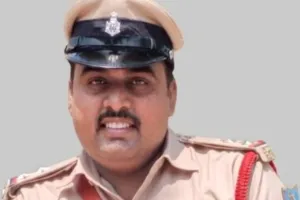 Jamshedpur News: बंदगांव थाना प्रभारी 15 हजार रुपये रिश्वत लेते रंगे हाथ गिरफ्तार, ACB की बड़ी कार्रवाई