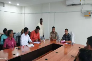 Palamu News: स्वतंत्रता दिवस को लेकर छतरपुर अनुमंडल कार्यालय में बैठक संपन्न, तैयारियों की हुई समीक्षा