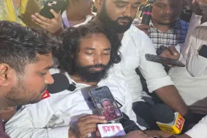 Breaking News: सोनम वांगचुक से वीडियो कॉल पर छात्र नेता देवेंद्र नाथ महतो की बातचीत