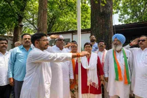 Jamshedpur News: स्वतंत्रता दिवस पर राष्ट्र निर्माण का संकल्प, युवाओं के रोजगार को बताया अहम मुद्दा