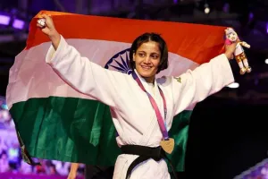Commonwealth Games 2026: भारत के नाम ऐतिहासिक दिन, डेकाथलॉन में पहला पदक, 10 मुक्केबाज़ स्वर्ण मुकाबले में पहुंचे