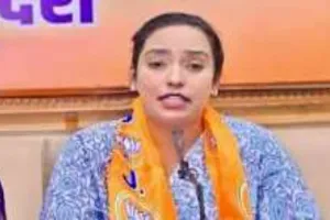 छात्रा अमीषा और सबिता के साथ हुई बदसलूकी पर भाजपा ने उठाए गंभीर सवाल, दोषियों के खिलाफ सख्त कार्रवाई की मांग