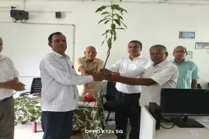 Koderma News: भारत विकास परिषद ने सी.डी. गर्ल्स स्कूल में मनाया गुरु वंदन-छात्र अभिनंदन समारोह