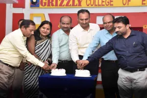 Koderma News: ग्रिजली कॉलेज ऑफ एजुकेशन में धूमधाम से मनाया गया शिक्षक दिवस समारोह