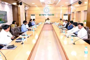 मुख्यमंत्री हेमंत सोरेन की अध्यक्षता में GRDA और स्मार्ट सिटी परियोजना की बैठक