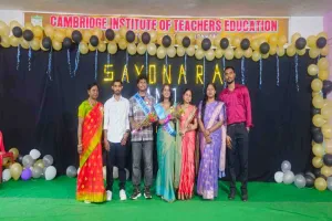 Ranchi News: कैंब्रिज बीएड कॉलेज में फेयरवेल पार्टी, प्रशिक्षितों को दी गई विदाई