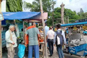 Hazaribagh News: उपायुक्त हेमंत सती के निर्देश पर खाद्य सुरक्षा विभाग का औचक निरीक्षण अभियान