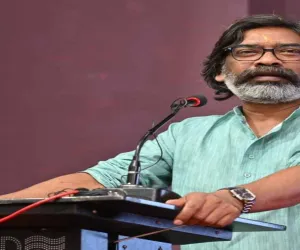 झारखंड में झामुमो के सामने क्या है रास्ता, समझिए गणित