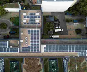 Climate कहानी: एनर्जी सेक्टर में उगा रिन्यूबल का सूरज: ‘सूर्य घर योजना’ से रफ्तार तो बढ़ी, पर राह अभी लंबी है