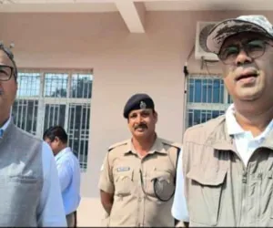 Koderma News: मार्च 2026 तक नए तीन मंजिला भवन यात्रियों के लिए चालू कर दिया जाएगा: डीआरएम