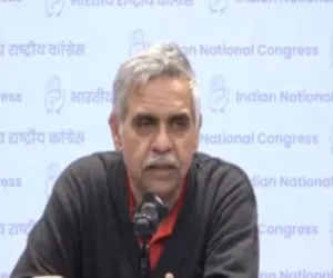 खराब सड़कें, कमजोर परिवहन का ढांचा  दिल्ली में प्रदूषण का असली कारण: संदीप दीक्षित