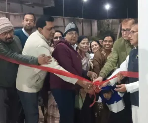 Koderma News: जैन विद्यालय के कैंपस में अहिंसा इंडोर स्पोर्टस एकेडमी का हुआ शुभारंभ