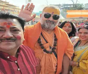 धर्म–आस्था का अनूठा संगम: देवघर में भव्य श्रीमद्भागवत कथा और अतिरुद्र महायज्ञ, संतों की उपस्थिति से गूंजा वातावरण