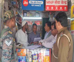 स्वास्थ्य विभाग की बड़ी कार्रवाई: मरकच्चो में बिना लाइसेंस वाली दुकानों पर शिकंजा