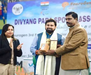 VKDL एनपीए एडवाइजरी काउंसिल के चेयरमैन विनय कुमार दुबे सम्मानित