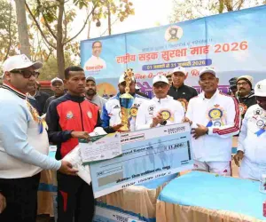 क्रॉस कंट्री दौड़ में रंजीत किस्कू ने मारी बाजी, सुनील टुडु दूसरे व विनोद सोरेन तीसरे स्थान पर