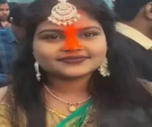 Hazaribagh News : दो बच्चों की मां ने बड़ाकर नदी में कूदकर दी जान