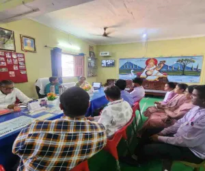 Koderma News : मंजुला शर्मा मेमोरियल एकेडमी में शिक्षकों के लिए प्रशिक्षण सत्र आयोजित