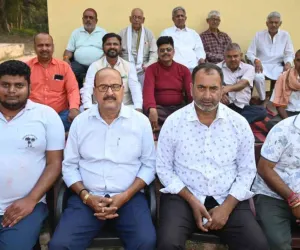 Dhanbad News: सिंदरी दूबे अखाडा रोहडाबांध में मारपीट, त्योहार की खुशियां मातम में बदलीं