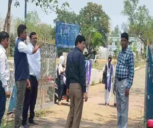 Chaibasa News:  कॉलेज में बुनियादी सुविधाओं का संकट, सरकार से सुधार की मांग