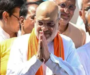 बुद्ध अवशेषों की पहली अंतरराष्ट्रीय प्रदर्शनी में शामिल होने लद्दाख पहुंचे अमित शाह, बुद्ध पूर्णिमा पर करेंगे पूजन