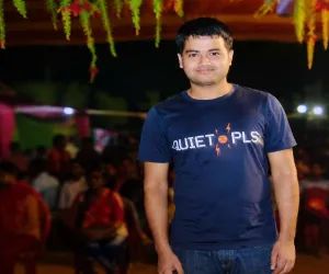 Giridih News: जमुआ का लाल बना अफसर, रविशंकर ने BPSC में हासिल की 7वीं रैंक