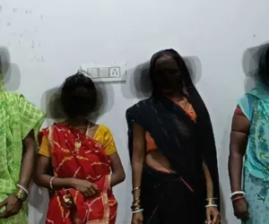 Dumka News: महिला को बंधक बनाकर मारपीट करने के मामले में छह आरोपी गिरफ्तार, भेजे गए जेल