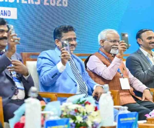 “मतदाता पंजीकरण एवं मतदाता सूची 2026” अंतरराष्ट्रीय सम्मेलन का एनयूएसआरएल में समापन
