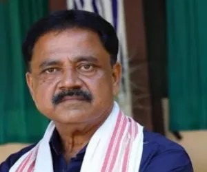 दुःखद खबर: मंत्री सुदिव्य सोनू का निधन, गिरिडीह के निजी अस्पताल में ली अंतिम सांस