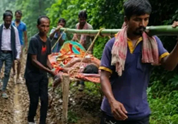 साहिबगंज में आज भी खटिया पर ढोए जा रहे मरीज, सड़क के अभाव में 4-5 किमी पैदल सफर