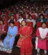 छात्राओं संग नागपुरी फिल्म 'सेरेंग' देखने पहुंचीं मंत्री शिल्पी नेहा तिर्की, कलाकारों की प्रतिभा को सराहा
