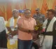 Hazaribagh News: क्रिकेट का रोमांच, ओमेगा कप T-10 नाइट टूर्नामेंट में मैदान पर उतरे उपायुक्त हेमंत सती