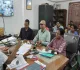 बीडीओ राजेश सिन्हा की अध्यक्षता में कनीय अभियंताओं और पंचायत सचिवों की समीक्षा बैठक